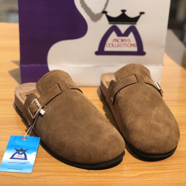 Brown suede Clogs